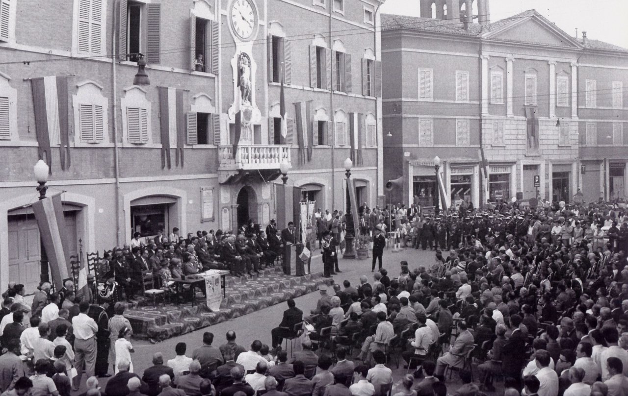 Vue de la place pendant la signature